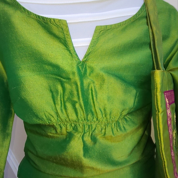Green Silk Iridescent 3 Piece Top, Wrap Skirt & Bag - Picture 7 of 14